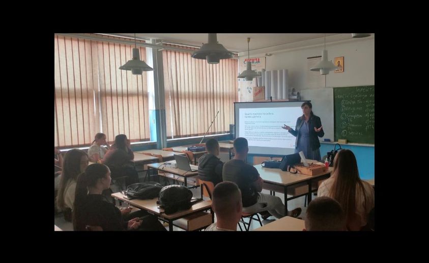 Radionica na temu “Škola prijatelj djece” održana u  dvije škole u Šekovićima